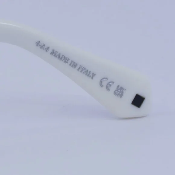 Off-White OERI14E PALMER 0107 Oval Sunglasses – White/Grey Off-White OERI14E PALMER 0107 Sunglasses White Oval Frame  main image 3